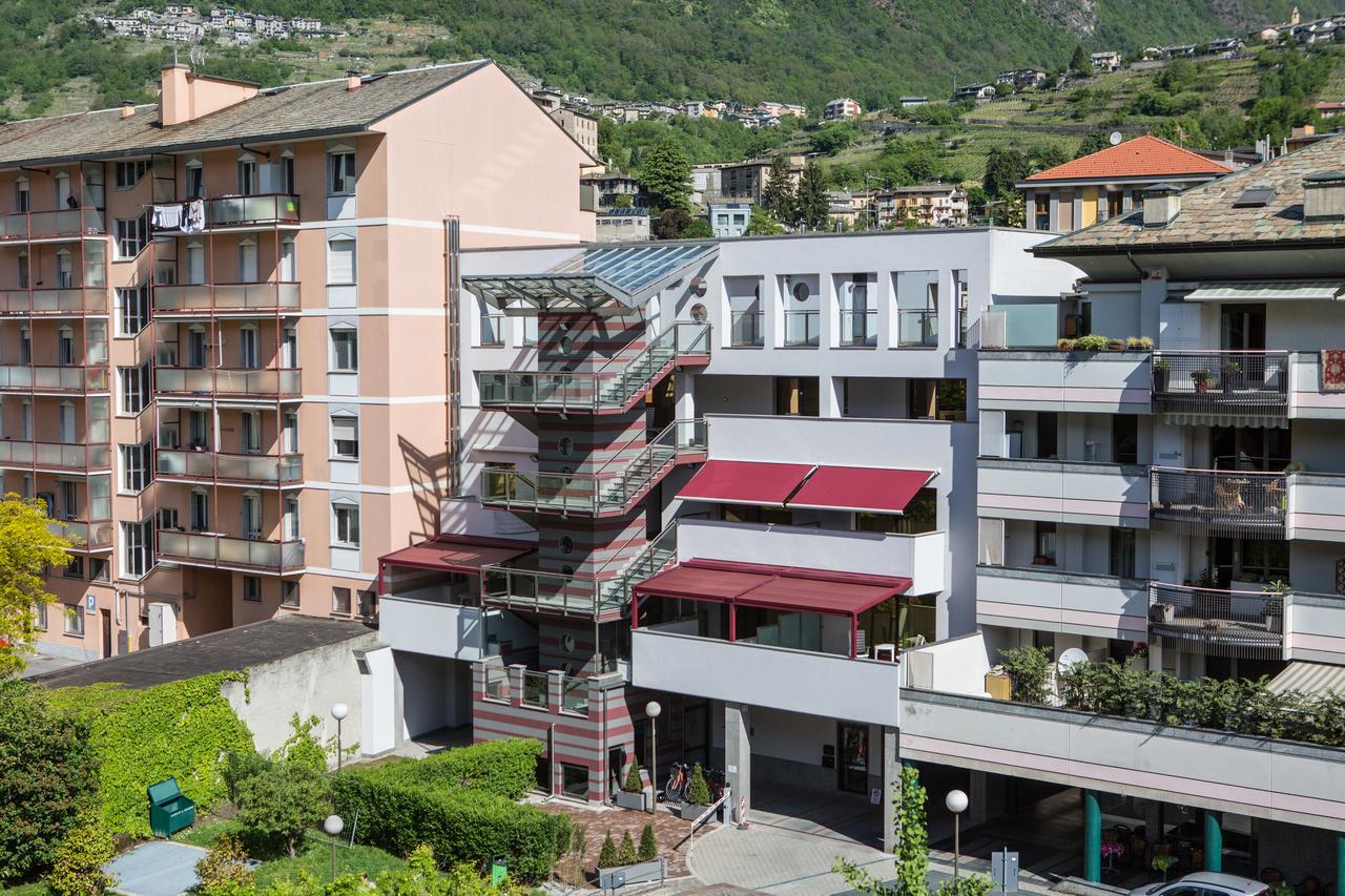 Piazzi House Aparthotel Sondrio Exterior foto
