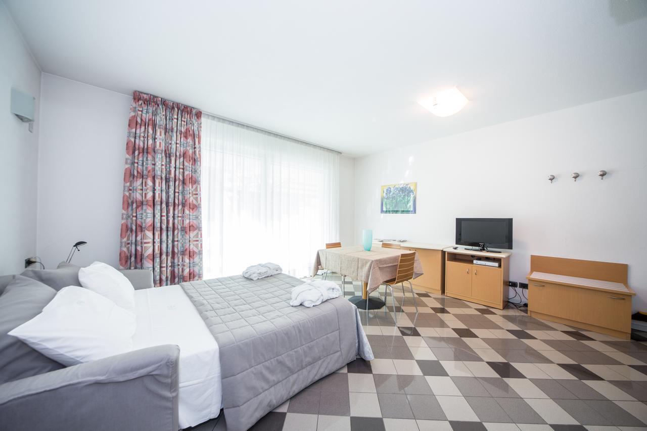 Piazzi House Aparthotel Sondrio Exterior foto