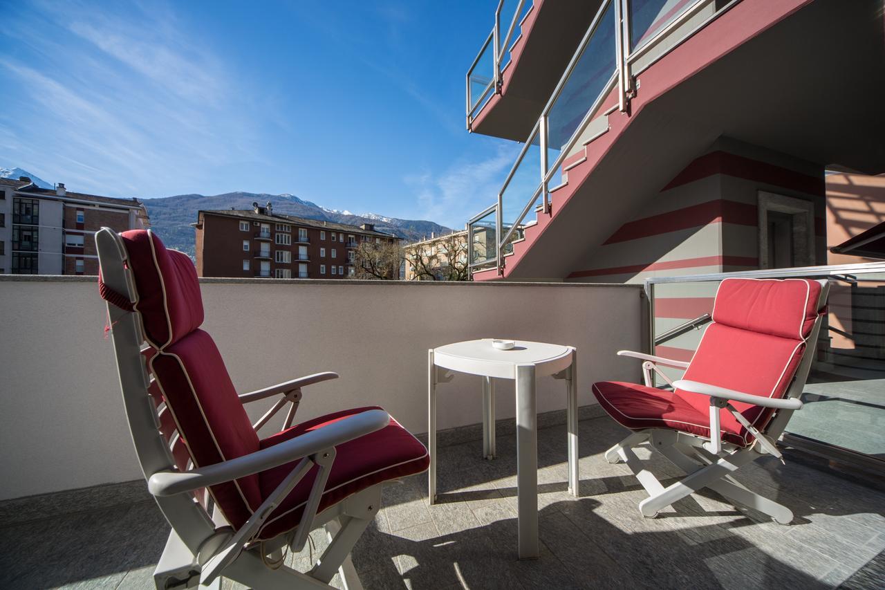Piazzi House Aparthotel Sondrio Exterior foto
