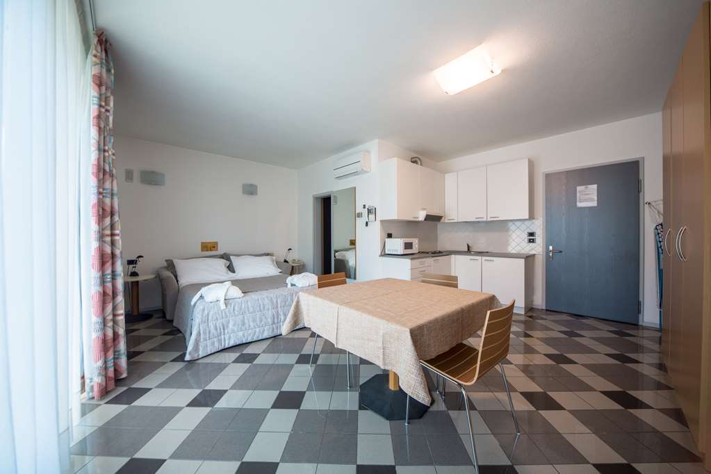 Piazzi House Aparthotel Sondrio Cameră foto