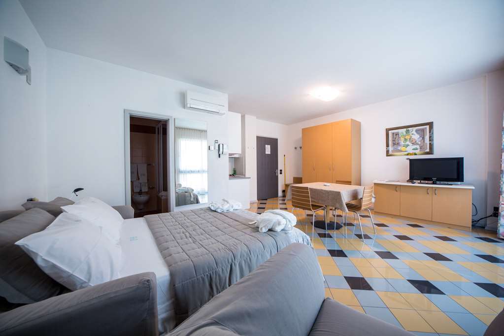 Piazzi House Aparthotel Sondrio Cameră foto
